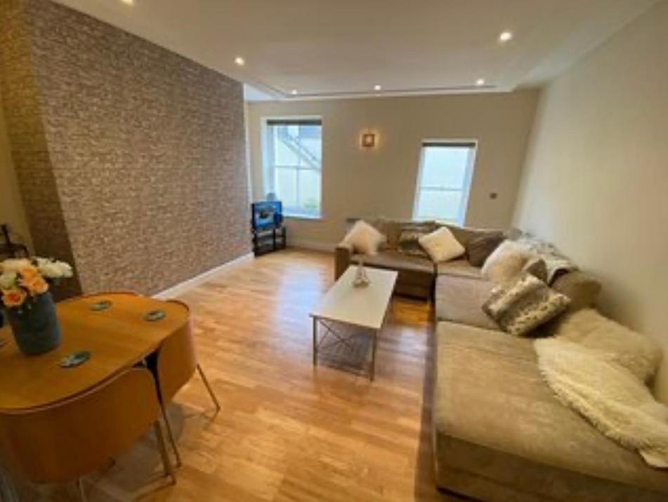 Easby Breakaways - **Modern Apartment 5 Mins From South Bay, Scarborough** المظهر الخارجي الصورة